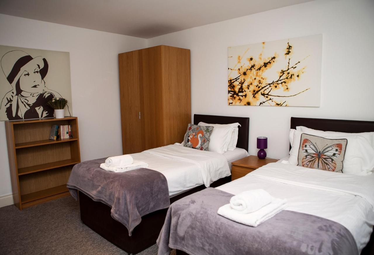 Apt 3, Trafalgar Sq Duplex, 3Rd & 4Th Floor By Indigo Flats London Exteriör bild
